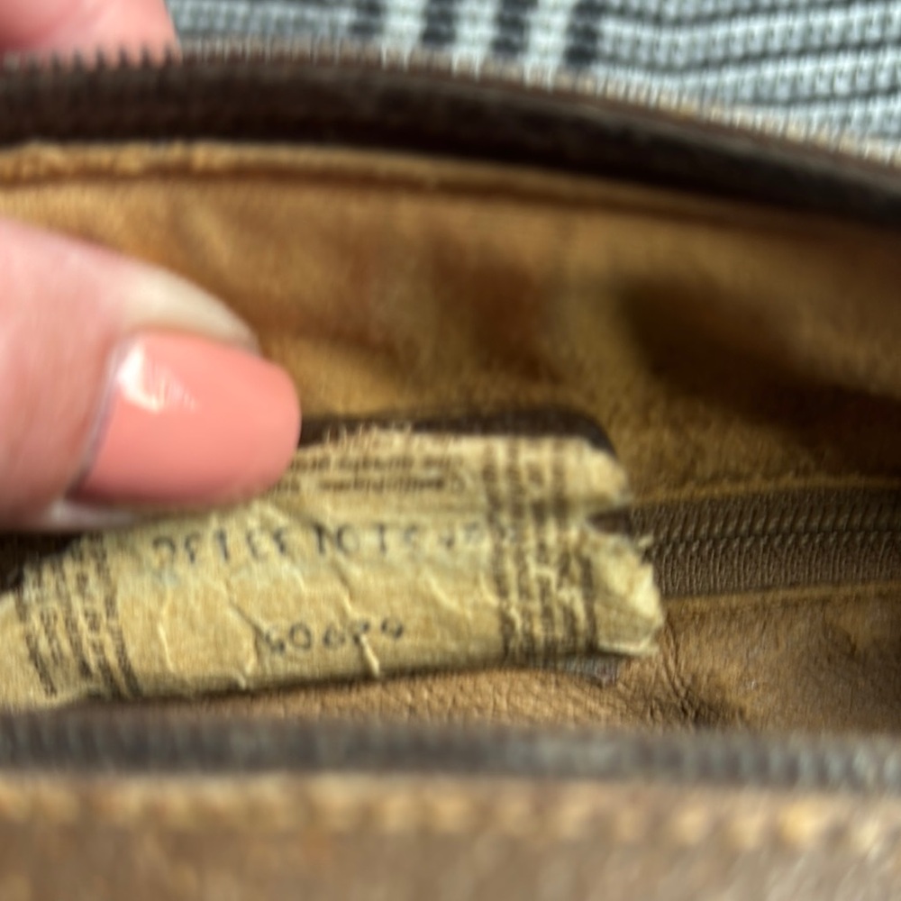 Gucci Brown Monogram Handbag - Picture 14 of 15